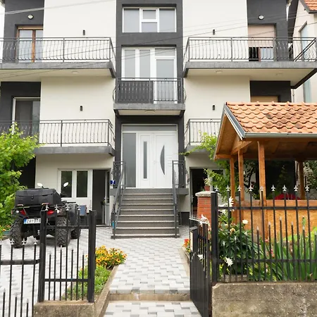 Sobe Jovan Apartman *